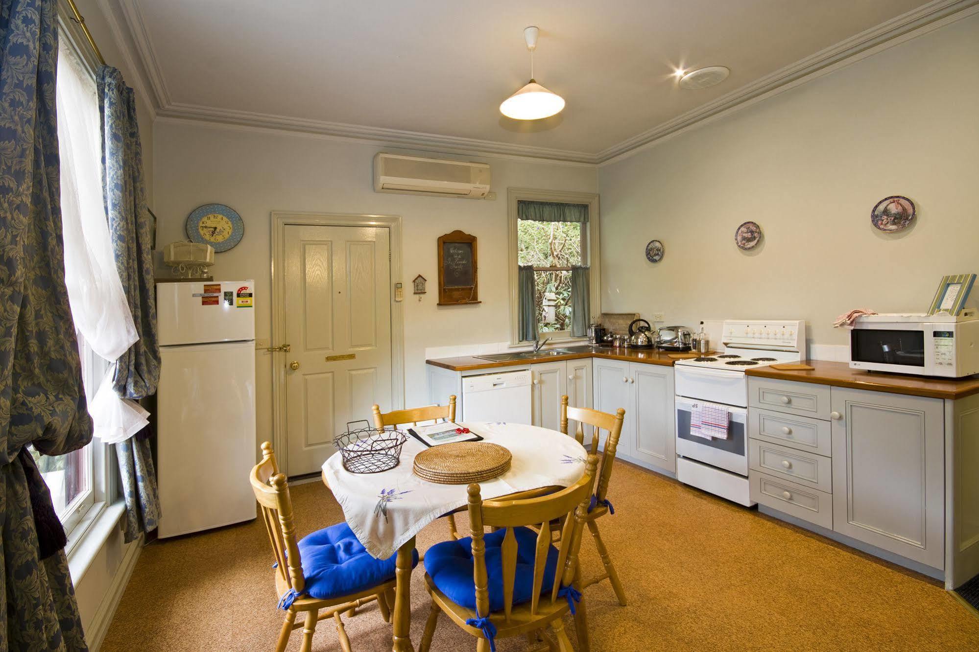 Lemonade Creek Cottages Lorne Buitenkant foto